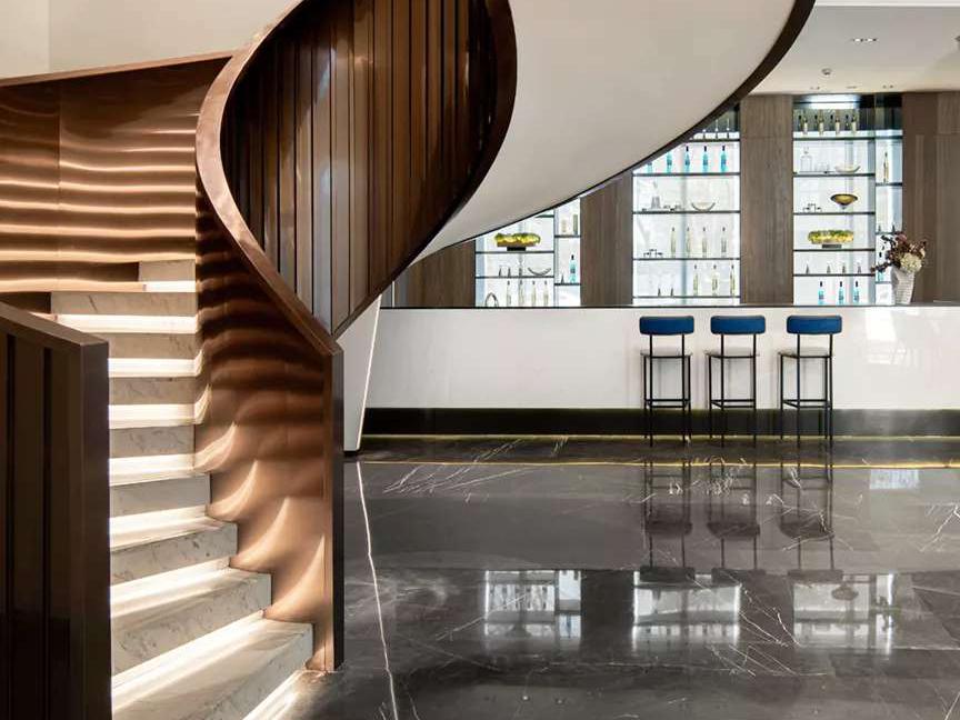 高檔會所不（bú）鏽鋼樓梯扶手（shǒu）