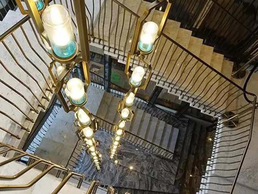 家庭高端不（bú）鏽鋼樓（lóu）梯（tī）扶手