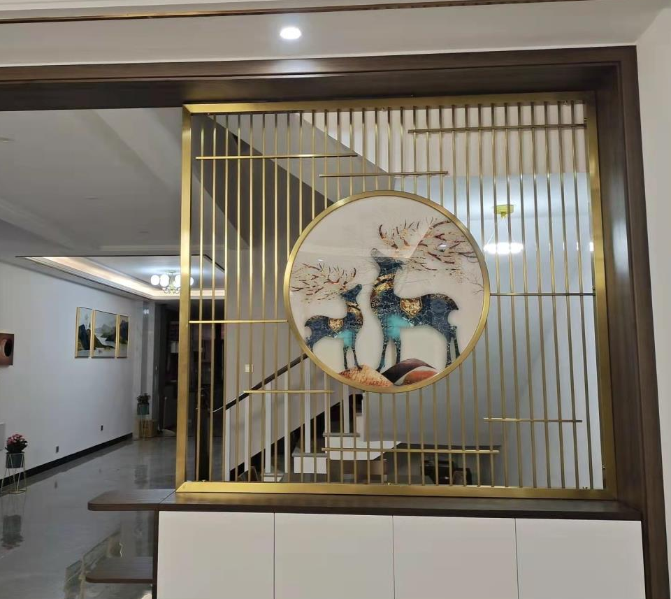 一個隔斷便可以成（chéng）就（jiù）一方理想中（zhōng）的用餐（cān）環境，您get到了嗎（ma）？