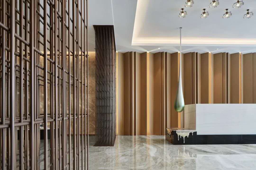 不鏽鋼展示櫃（guì）架