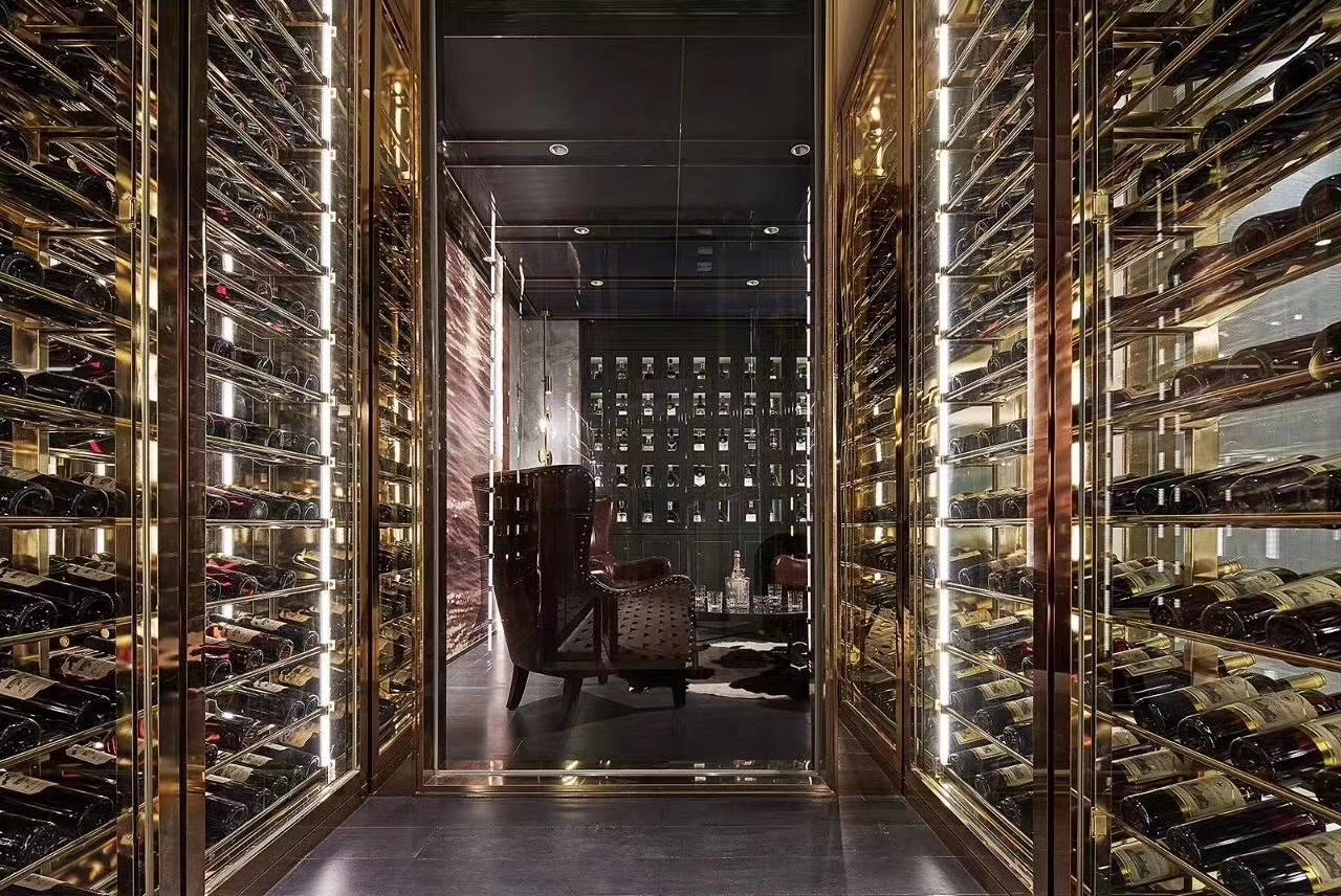 豪華私人酒窖不鏽（xiù）鋼酒櫃