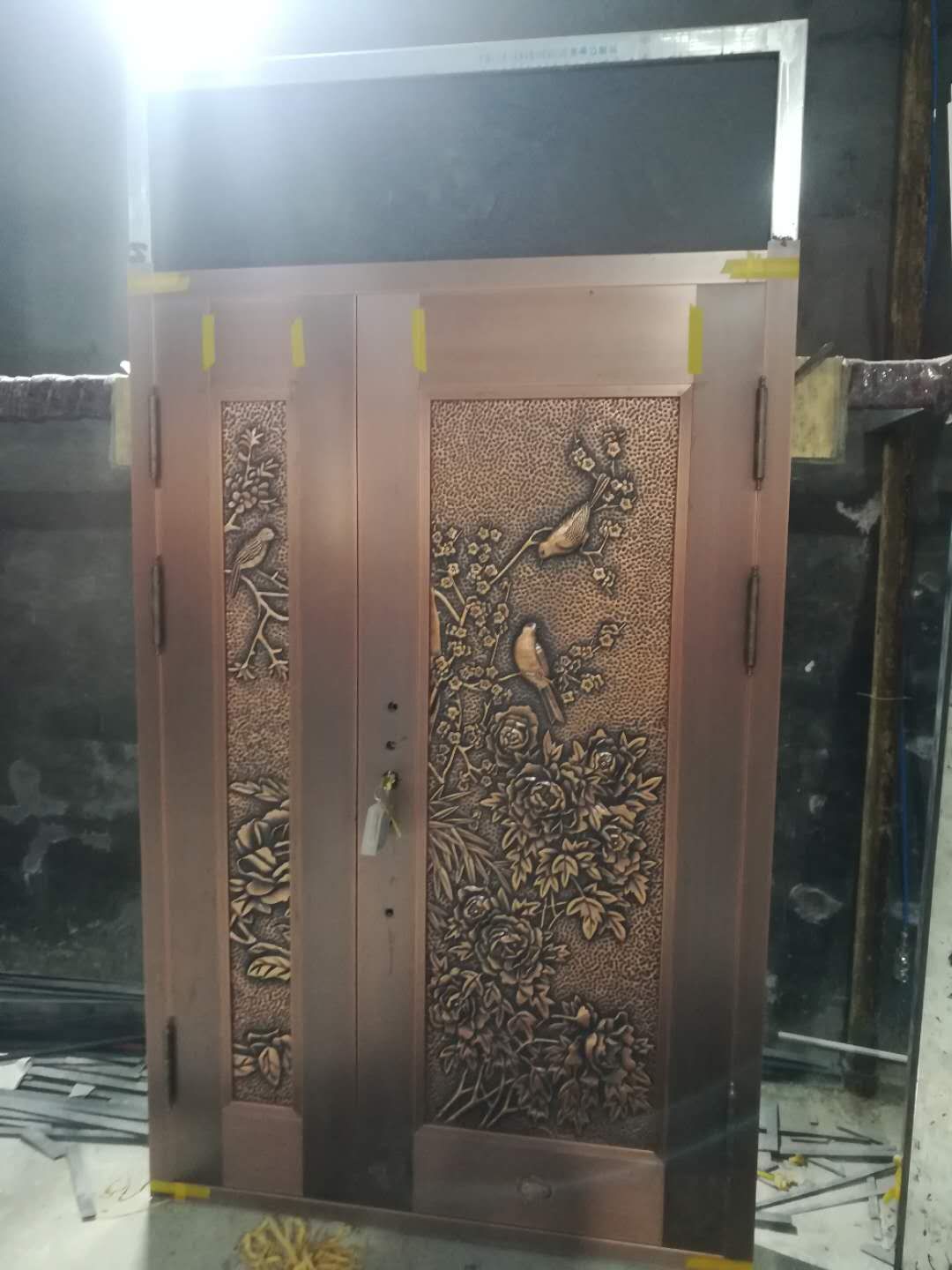 單開銅藝門 單(dān)開(kāi)銅藝門(mén)